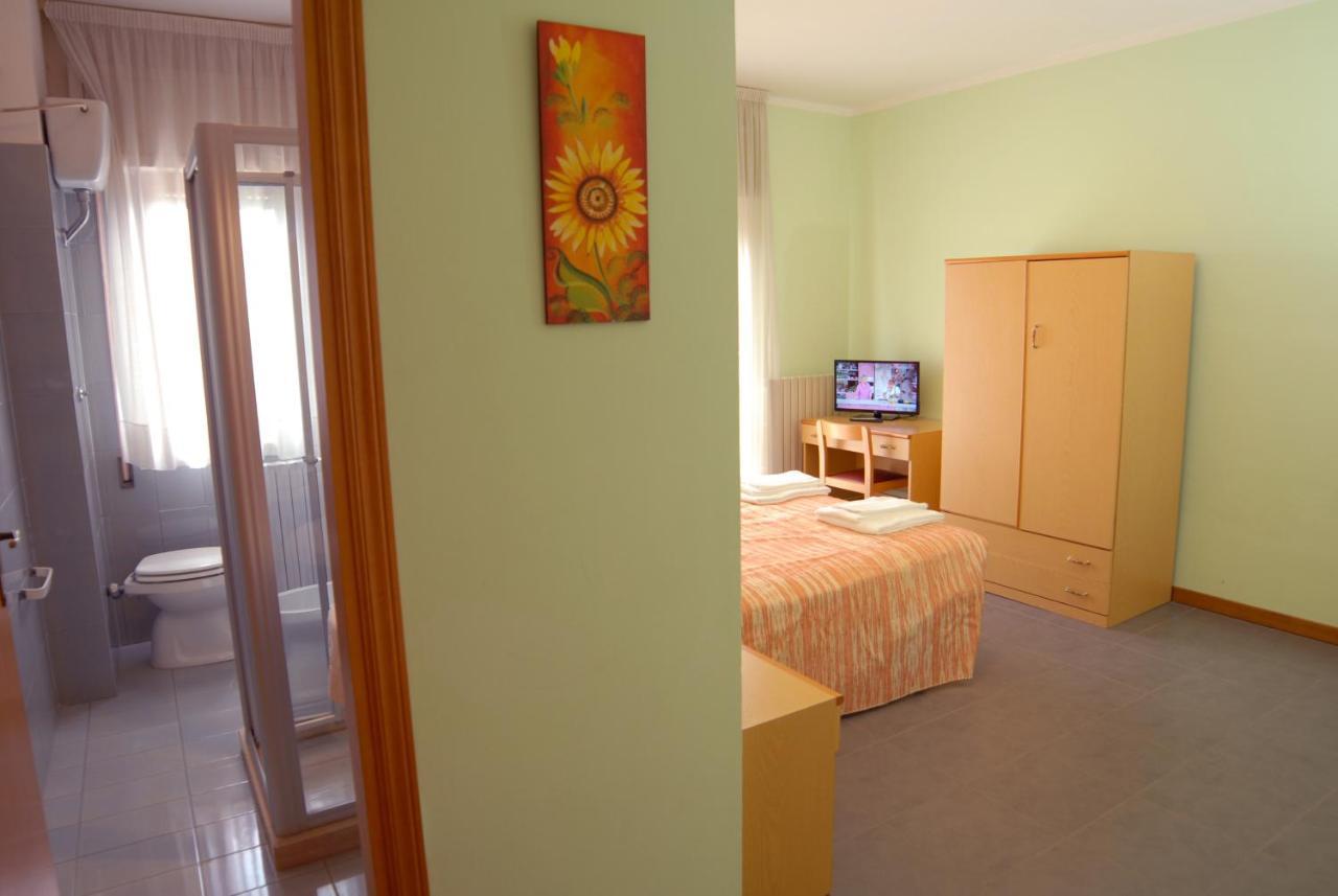 Hotel Del Duca Montedinove Esterno foto